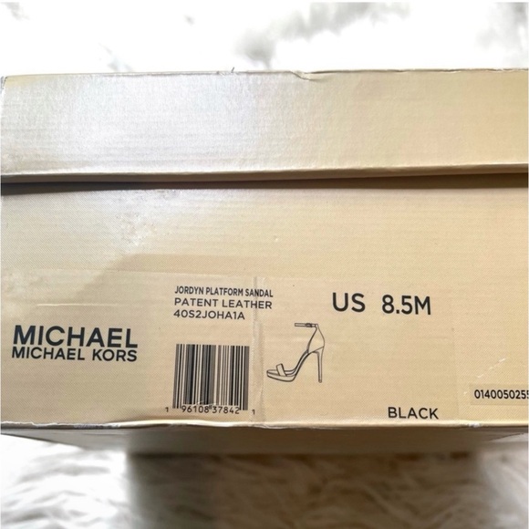 NWT Michael Kors Jordyn Patent Leather Platform Sandal - Picture 6 of 9